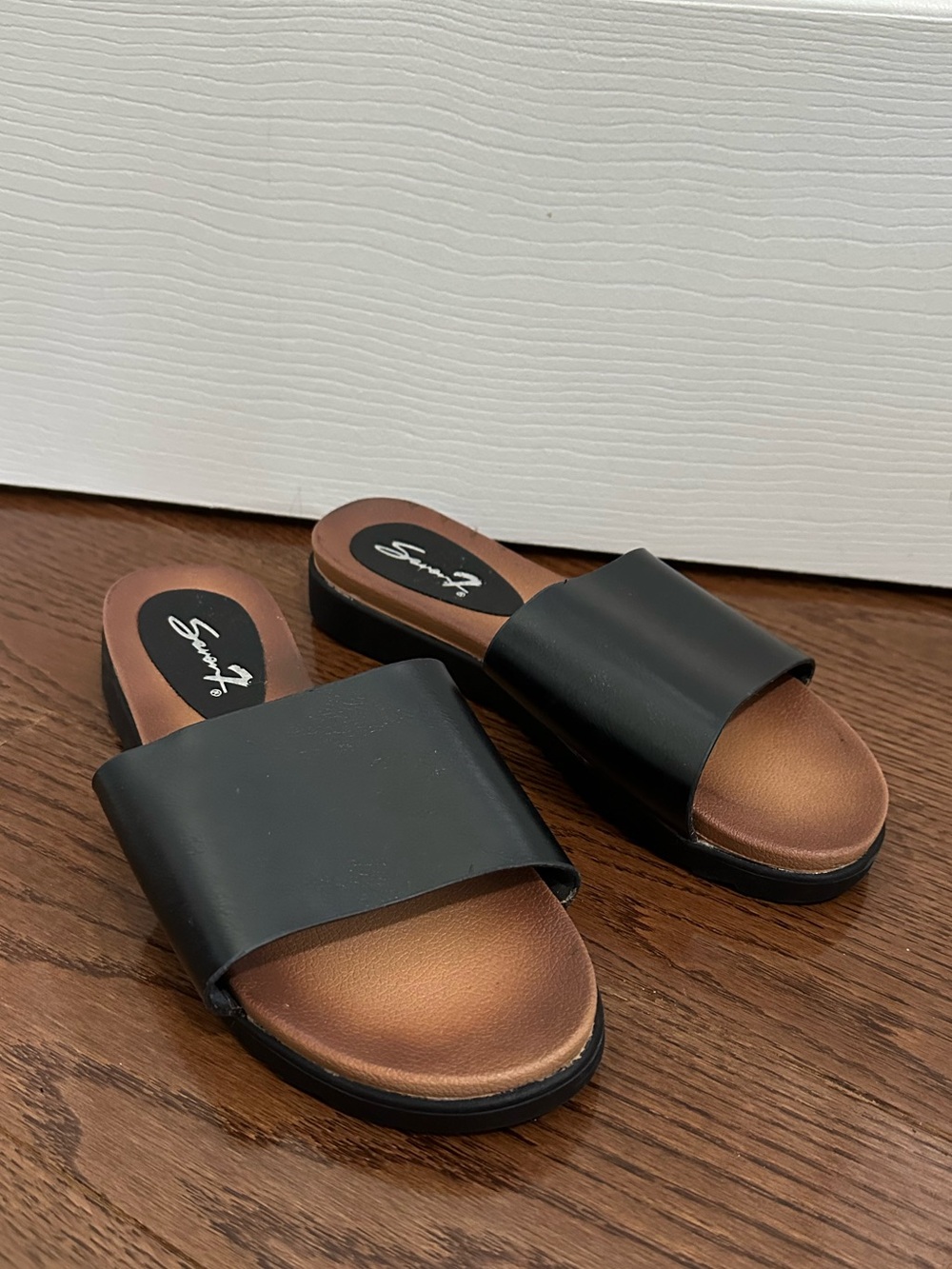 Seven7 Sandals